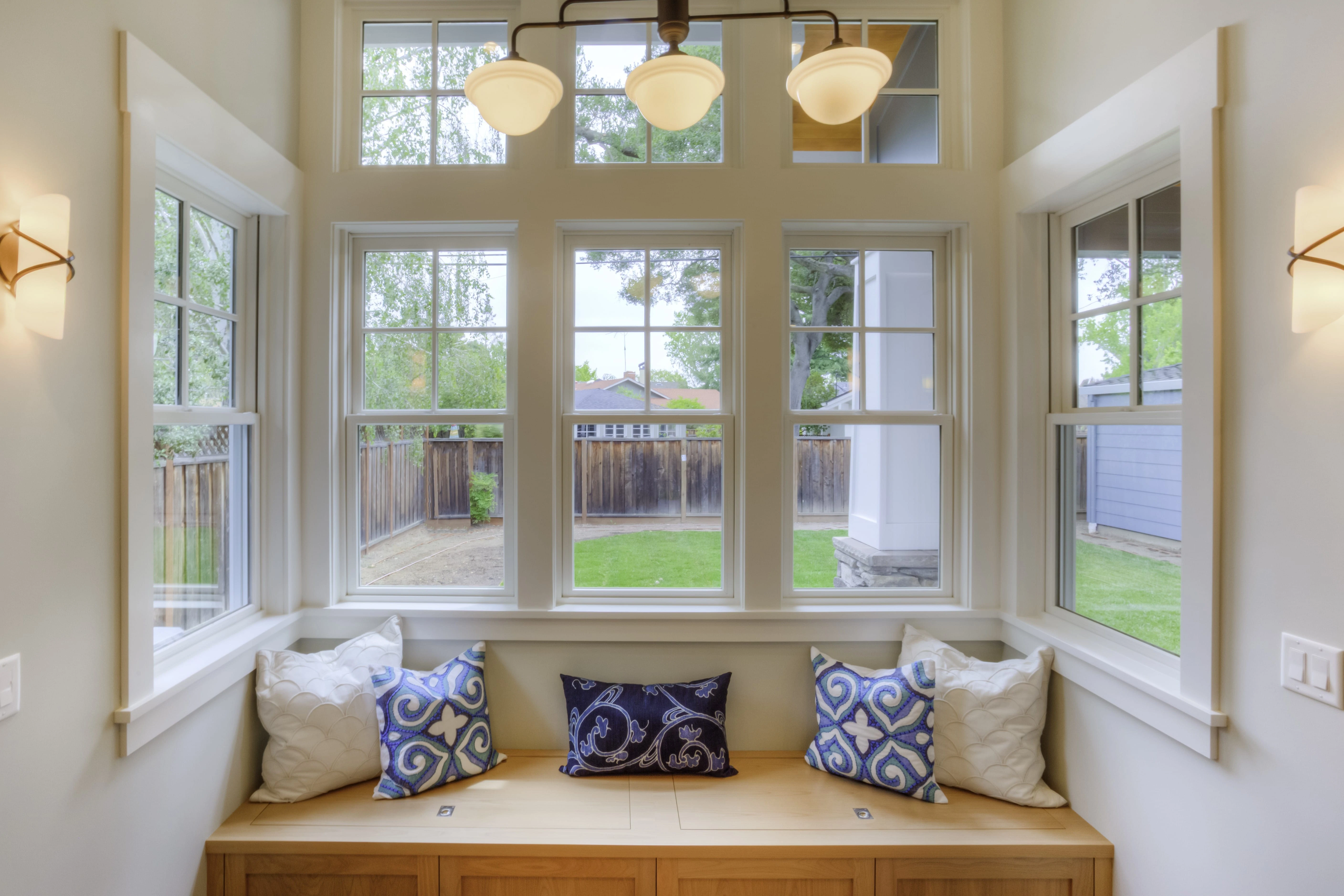 Windows Suburb Windows | Chicagoland Suburbs - Litt Aluminum & Sheet Metal Co.